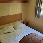 Mobil Cosy Avec Terrasse Pour 4 Personnes - Api-1-52-266 * Salles (Lot-et-Garonne)