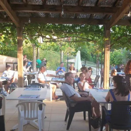 Kemping Mobil Cosy Avec Terrasse Pour 4 Personnes - Api-1-52-266 Salles (Lot-et-Garonne)